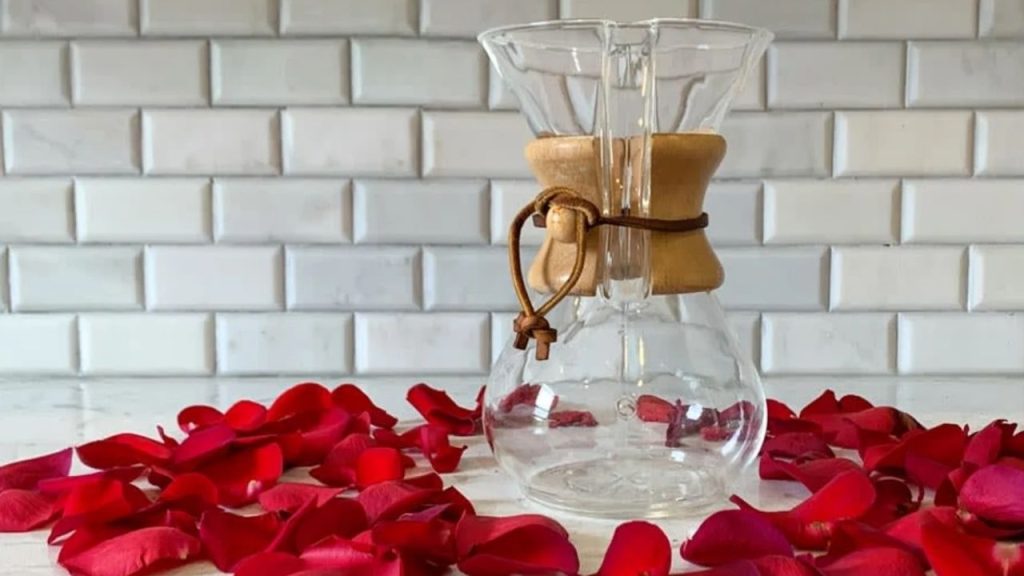 How to Use Chemex Coffee Maker