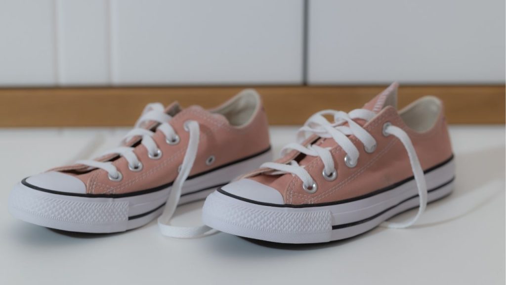 How to Wash Converse Shoes in Washing Machine