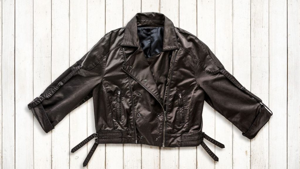 How to Wash Faux Leather Jacket in Washing Machine