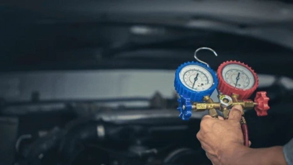 How to Put Oil in Air Conditioner Compressor