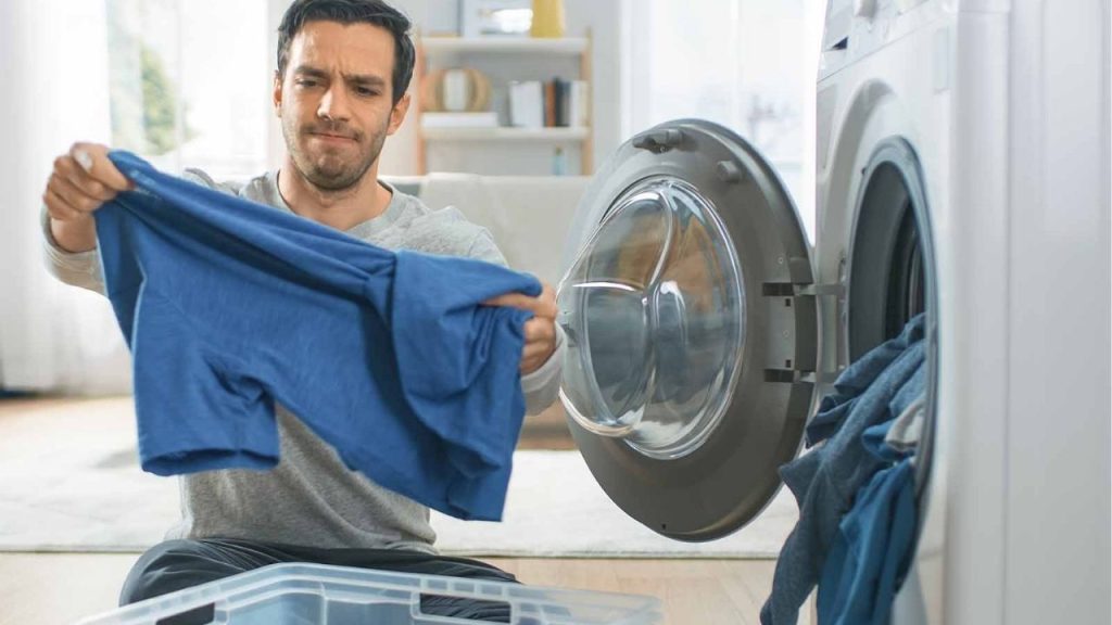 How to Shrink Clothes in Washer and Dryer