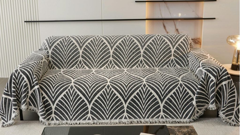 How to Wash Sofa Covers in Washing Machine
