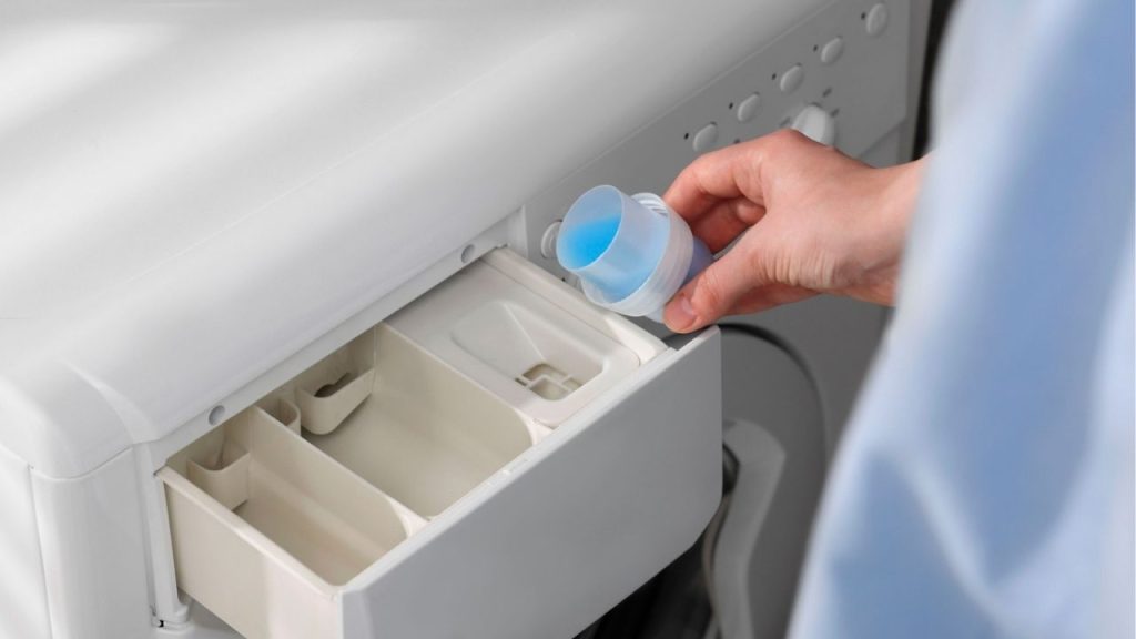 How to Put Softener in Washing Machine