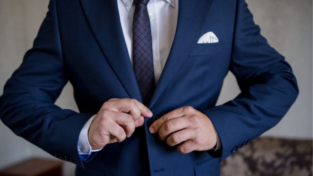 How to Wash Suit in Washing Machine
