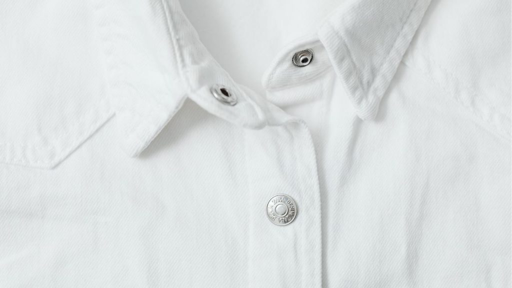 How to Wash White Clothes in Washing Machine