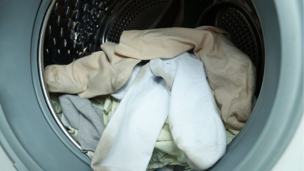 How to Wash Wool Socks in Washing Machine